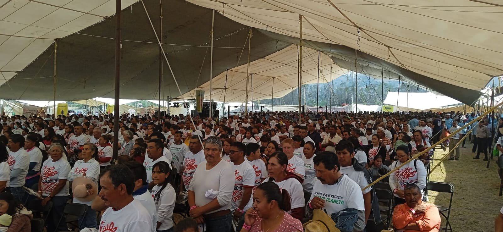 Evento con albañiles